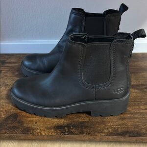 UGG Black Ankle Boots with Elastic Panels and Chunky Sole